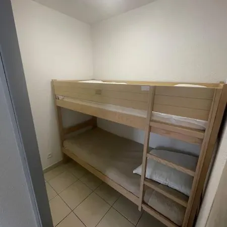 Avec Vue Sur Les Montagnes - Au Calme Et Proche Du Centre דירה אראו