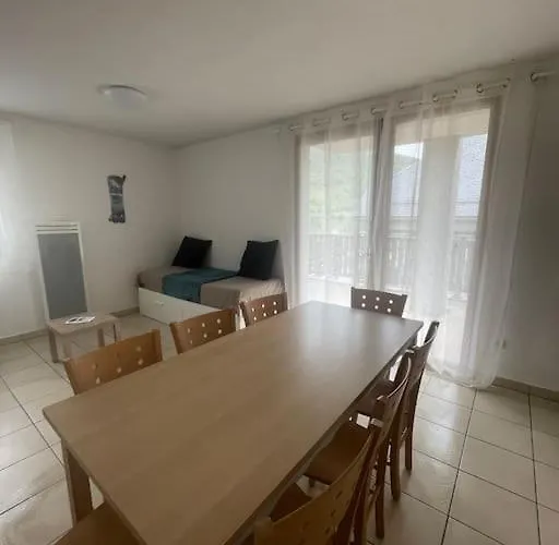 Avec Vue Sur Les Montagnes - Au Calme Et Proche Du Centre * Arreau