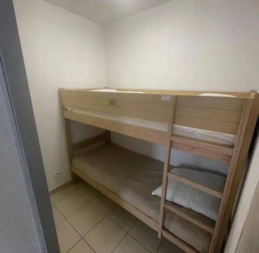 Avec Vue Sur Les Montagnes - Au Calme Et Proche Du Centre Lägenhet Arreau