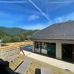 Avec Vue Sur Les Montagnes - Au Calme Et Proche Du Centre