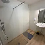 Avec Vue Sur Les Montagnes - Au Calme Et Proche Du Centre Apartamento