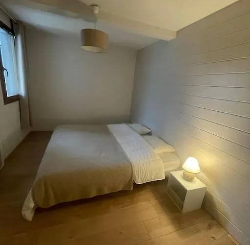 Apartamento Avec Vue Sur Les Montagnes - Au Calme Et Proche Du Centre