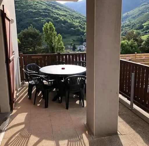 Avec Vue Sur Les Montagnes - Au Calme Et Proche Du Centre * Арро